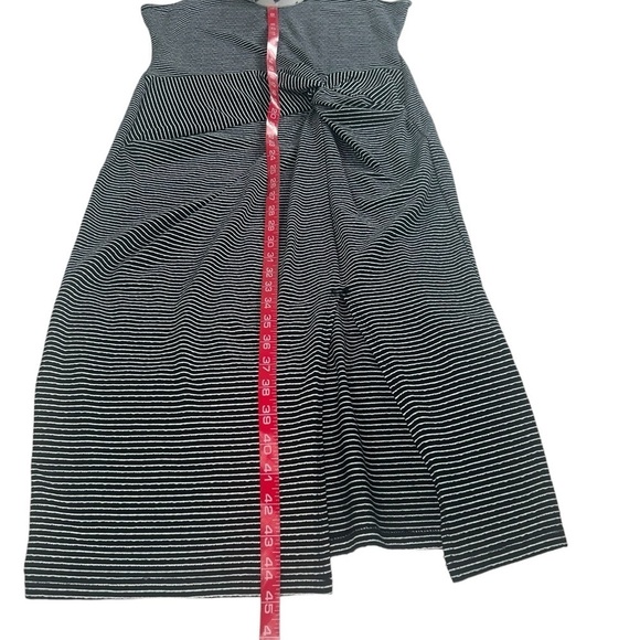 Skies are Blue Womens SZ M Front Twist Stripe Jersey Sleeveless Dress NEW - Picture 11 of 11